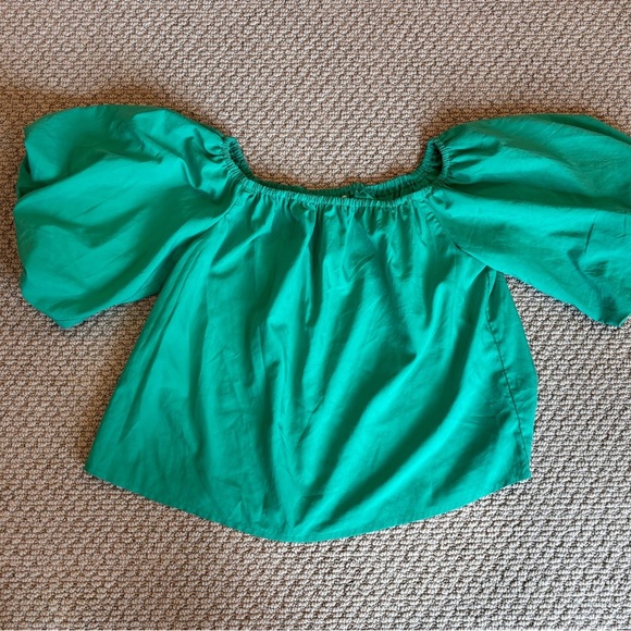 Elodie Green Flutter Sleeve Ruffled Blouse - Picture 2 of 4